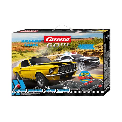 Carrera GO Highway chase (piles)
