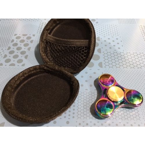 FIDGET SPINNER ALIAGE ZINC AVEC POCHETTE 7 ANS +