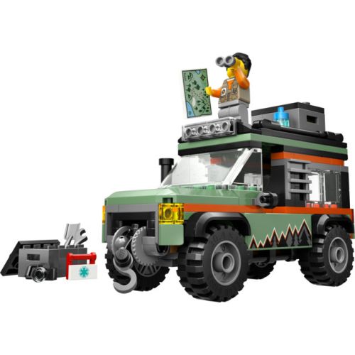 Le camion de montagne 4x4 tout-terrain