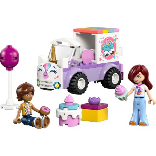 La voiture de livraison de gâteaux licorne