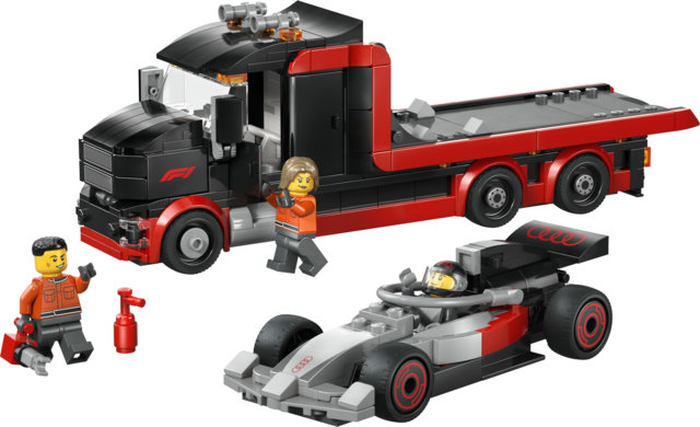 Le camion d’exposition de F1® avec voiture de course de F1® Audi
